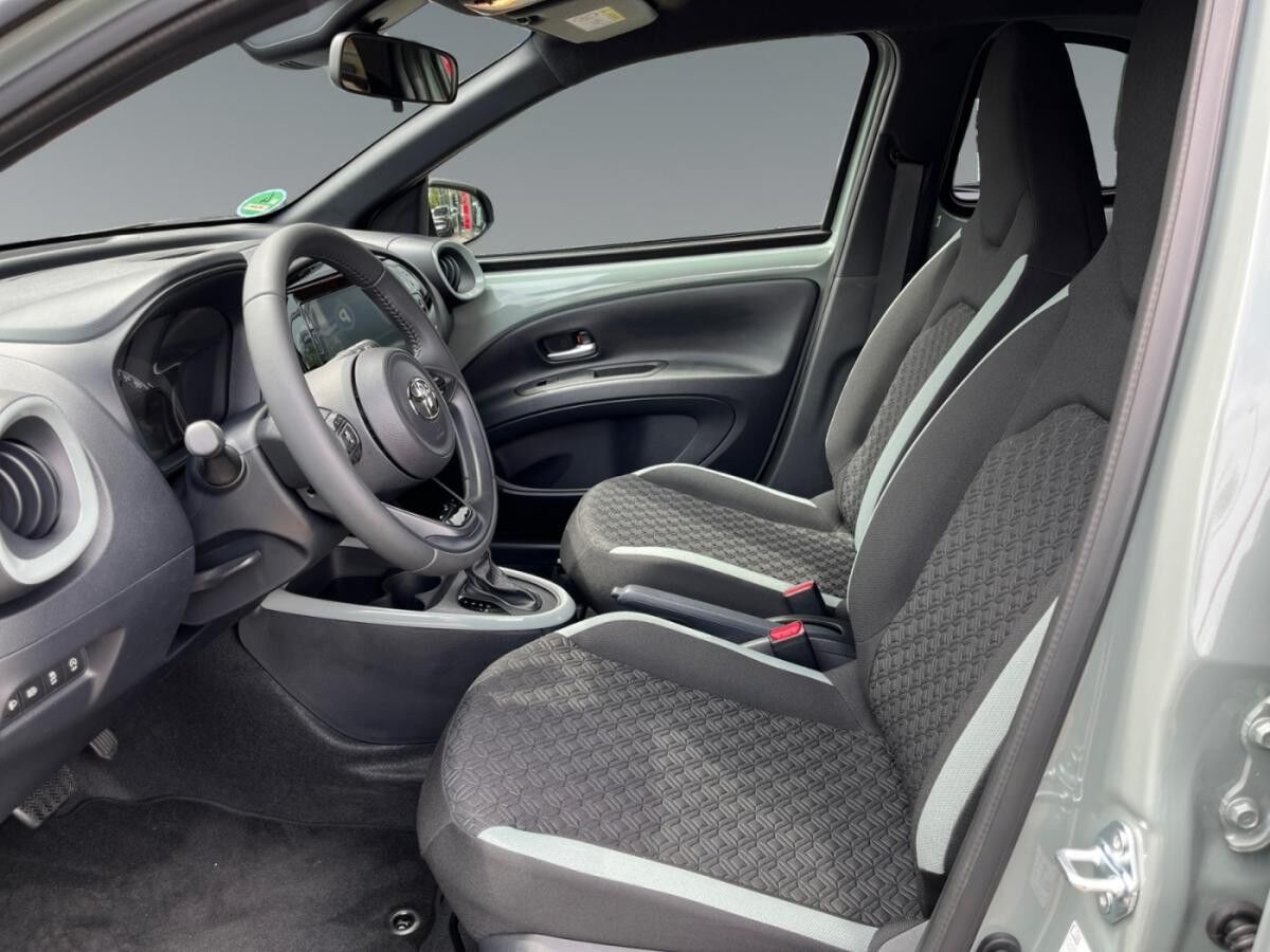 Toyota Aygo X Teamplayer +Rückfahrk.+Sitzheiz.+1,99 % !!