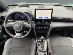 Toyota Yaris Cross GR Sport +18 Zoll+el.Heckkl.+Vorlauf