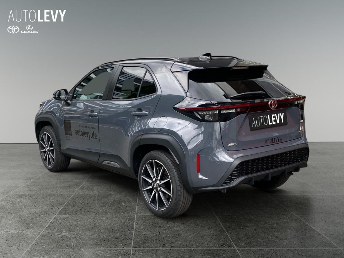 Toyota Yaris Cross GR Sport +18 Zoll+el.Heckkl.+Vorlauf