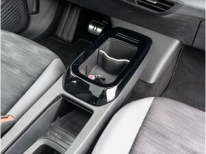 Volkswagen ID.5 Pro Performance WärmePu CCS IQ.Light Navi Pano ParkPilot AppConnect 1- Gang Automatik
