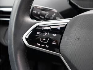 Volkswagen ID.5 Pro Performance WärmePu CCS IQ.Light Navi Pano ParkPilot AppConnect 1- Gang Automatik