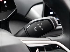 Volkswagen ID.5 Pro Performance WärmePu CCS IQ.Light Navi Pano ParkPilot AppConnect 1- Gang Automatik