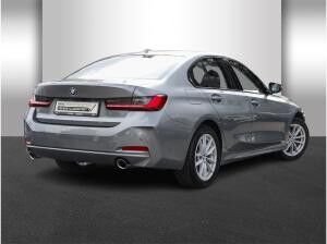 BMW 318 i Lim Aut *on top 1190 € BMW Zubehör Gutschein 1190 € * !!!