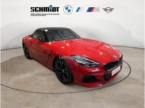 BMW Z4 M40i + Innovationspaket + ACC + RFK + Head-Up