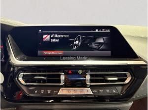 BMW Z4 M40i + Innovationspaket + ACC + RFK + Head-Up