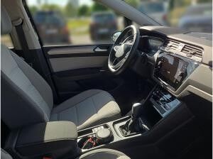 Volkswagen Touran 1.5 TSI DSG COMFORTLINE +7-SITZER+AHK+VIRTUAL+RKAM+ Volkswagen Touran 1.5 TSI DSG COMFORTLINE +7-SITZER+AHK+VIRTUAL+RKAM+