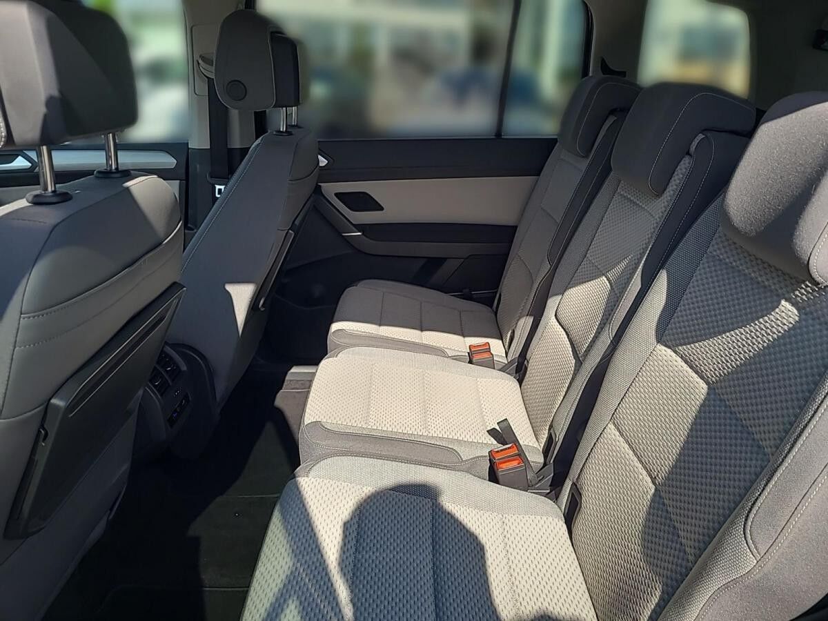 Volkswagen Touran 1.5 TSI DSG COMFORTLINE +7-SITZER+AHK+VIRTUAL+RKAM+ Volkswagen Touran 1.5 TSI DSG COMFORTLINE +7-SITZER+AHK+VIRTUAL+RKAM+