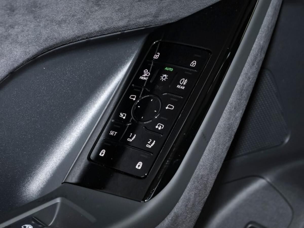 Audi Q6 e-tron Sportback e-tron quattro 	 2 x S line Pano TechPro AHK Matrix HuD virtual