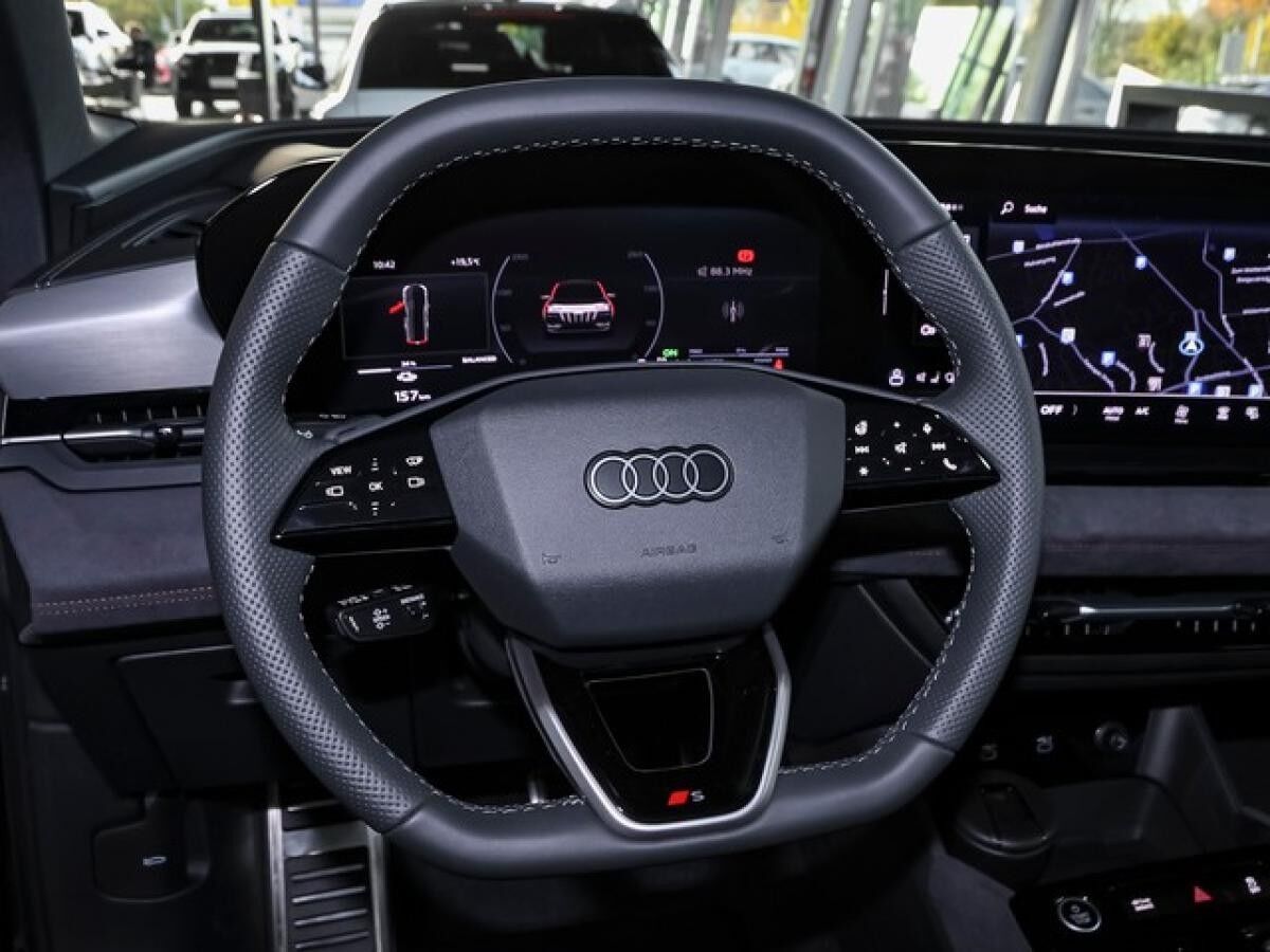 Audi Q6 e-tron Sportback e-tron quattro 	 2 x S line Pano TechPro AHK Matrix HuD virtual