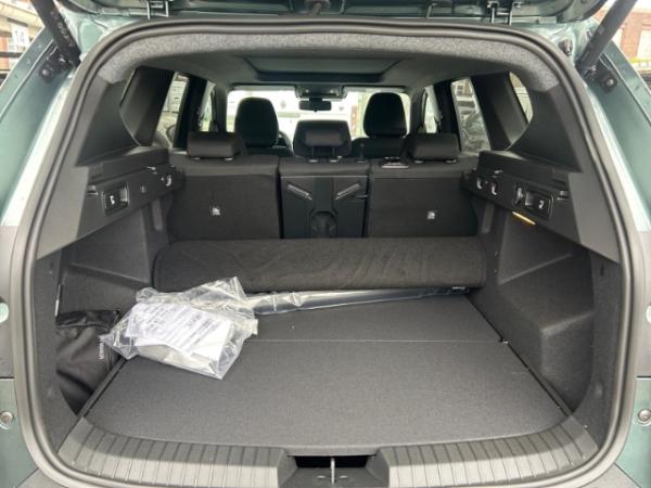 Dacia Bigster Extreme Mild Hybrid 130 4x4 *Elektrische Heckklappe*360Grad*uvm.