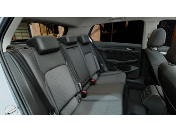 Volkswagen Golf 1.5 eTSI DSG ENERGY AHK LED Ganzjahresreifen