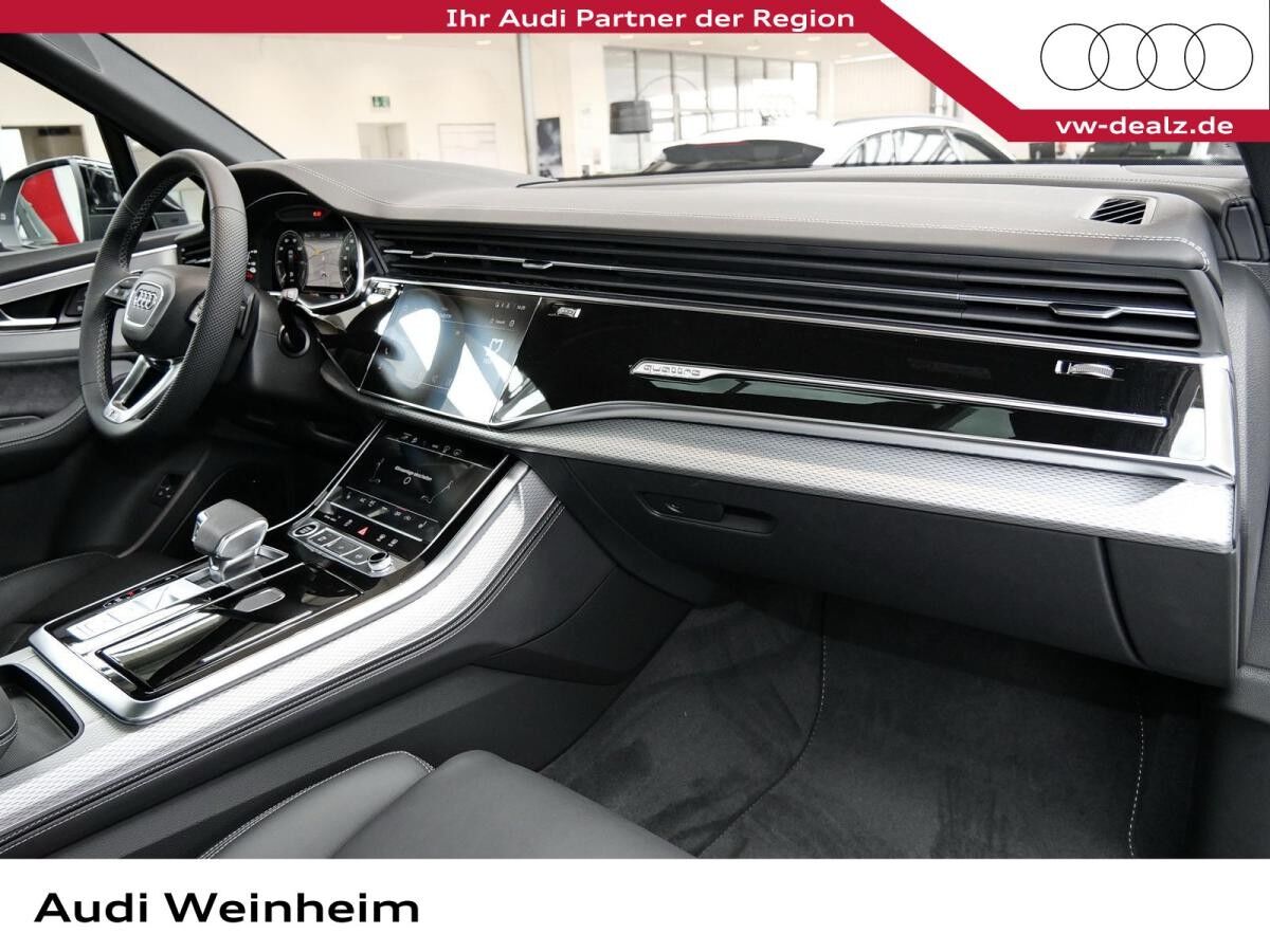 Audi Q7 SUV S line TFSI e quattro tiptronic