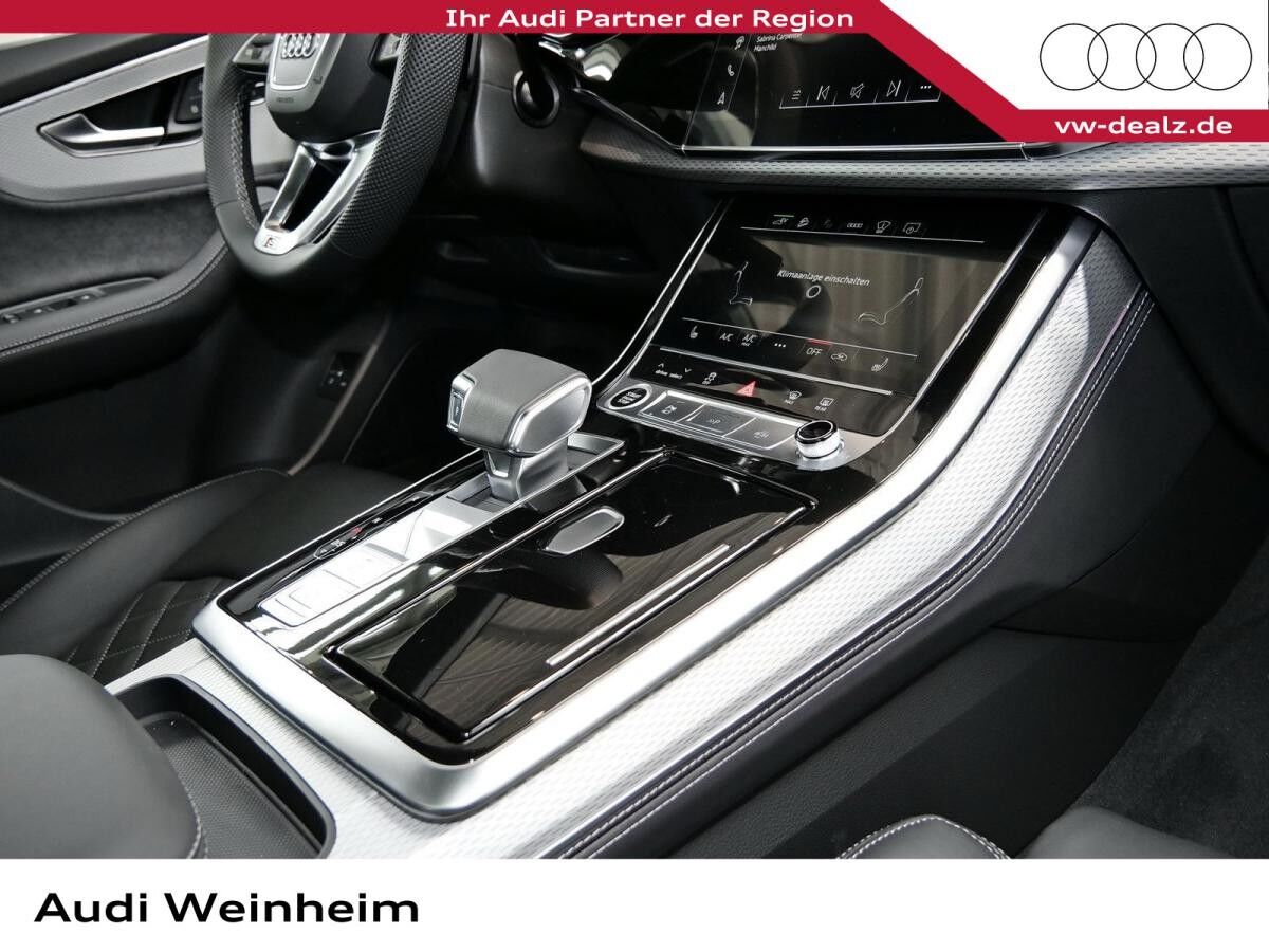 Audi Q7 SUV S line TFSI e quattro tiptronic