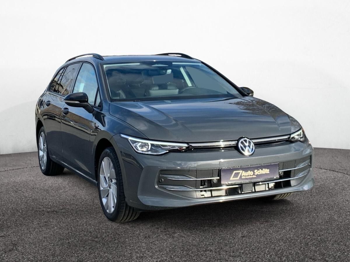 Volkswagen Golf Variant 1,5 eTSI 7-GANG DSG*GOAL*AHK*IQ.LIGHT*KAMER*8-FACHBEREIFT