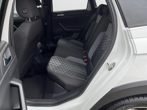 Volkswagen Taigo R-Line 1,0 l TSI 85 KW (116 PS) 6-Gang