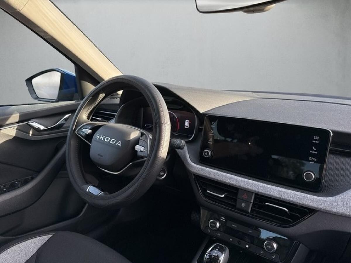 Skoda Kamiq Tour 1,5 TSI 7-Gang DSG ABGABE 03.2026