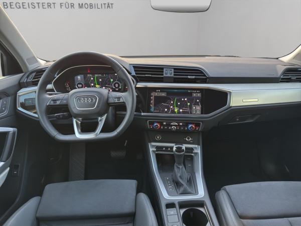 Audi Q3 Advanced 35TFSI S-Tr. Navi AHK VirtualCockpit