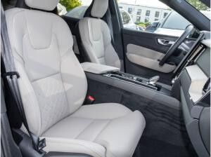 Volvo XC60 T8 Plus Dark