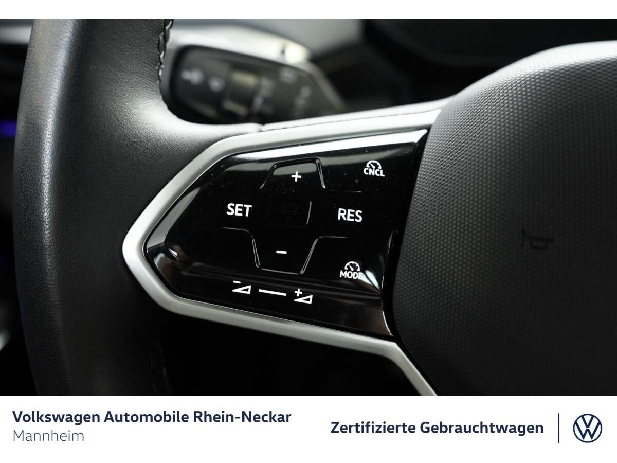 Volkswagen ID.4 Pure GAR2030 Navi PDC IQ Light Wärmepumpe uvm