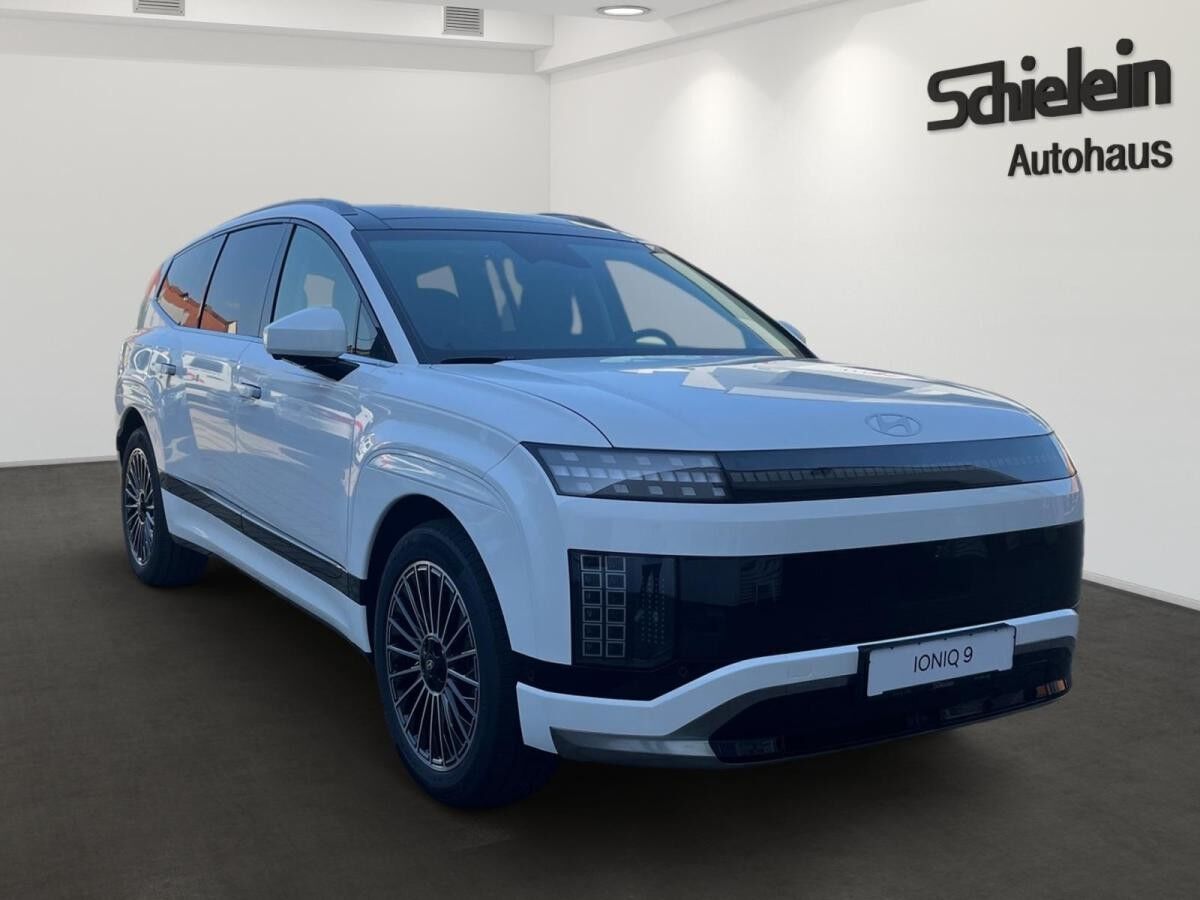 Hyundai IONIQ 9 Uniq 4 WD 6 Sitzer Relaxpaket