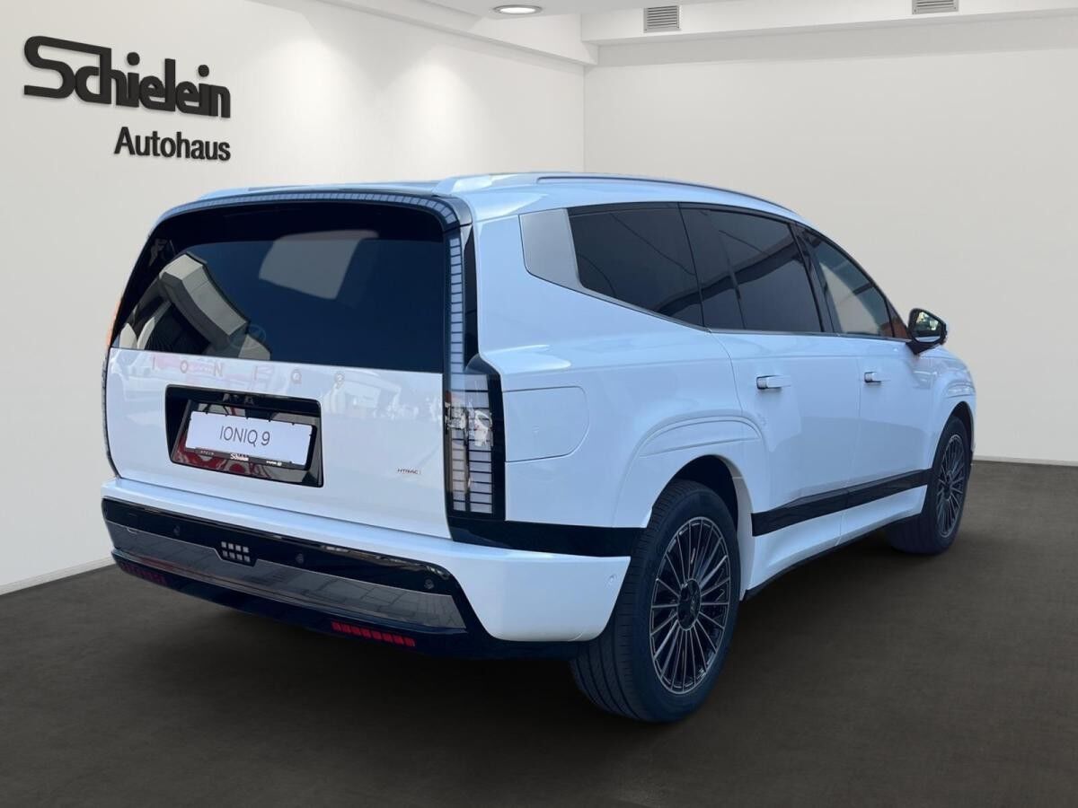 Hyundai IONIQ 9 Uniq 4 WD 6 Sitzer Relaxpaket