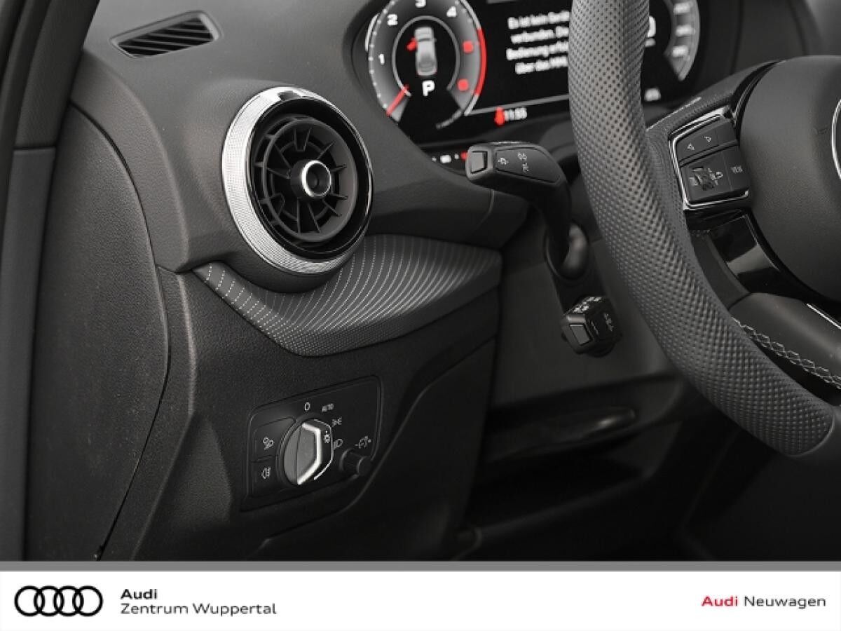 Audi Q2 S-Line 35 TDI (Wuppertal)