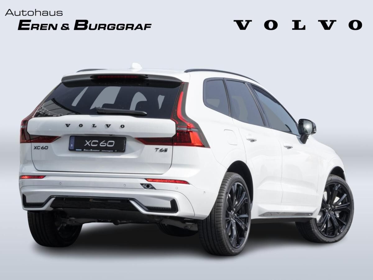 Volvo XC60 T6 Plus Black Edition
