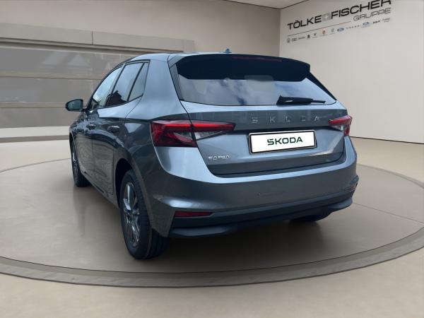 Skoda Fabia SOFORT VERFÜGBAR! 1.0 TSI Tour Kamera Navi DynLicht KeyLess