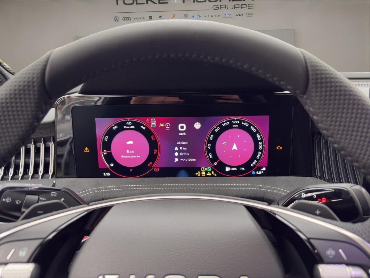 Skoda Superb SOFORT VERFÜGBAR! Combi Sportline Navi DCC ACC AHK eSitz