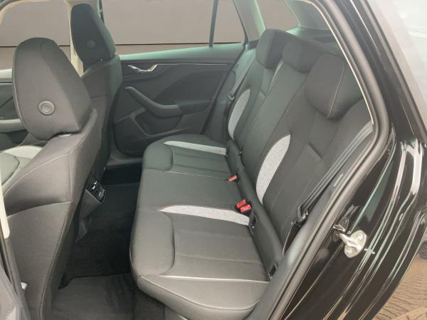 Skoda Kamiq SOFORT VERFÜGBAR! 1.0 TSI DSG ACC AHK AUTO Virtual eHeck