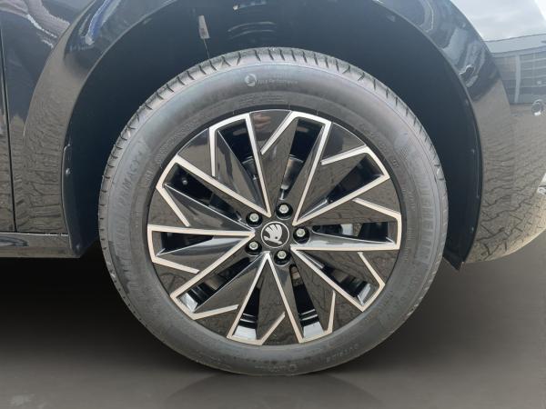 Skoda Kamiq SOFORT VERFÜGBAR! 1.0 TSI DSG ACC AHK AUTO Virtual eHeck