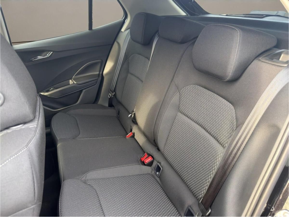 Skoda Fabia SOFORT VERFÜGBAR! 1.0 TSI Tour ACC AUTO Kamera Navi DynLicht