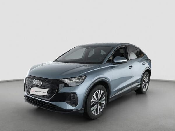 Audi Q4 e-tron Sportback 35, AHK, Optikpaket Schwarz, Matrix, 8 fach bereift