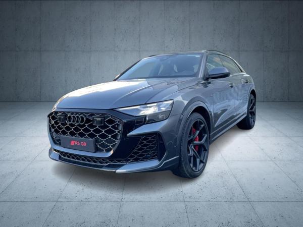 Audi RS Q8 SUV performance tiptr. Vmax305 Laser PANO
