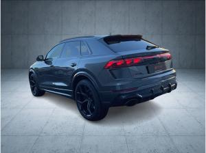 Audi RS Q8 SUV performance tiptr. Vmax305 Laser PANO