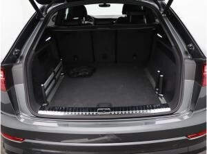 Audi Q8 S-Line 55 TFSI quattro S-tronic / Pano, 360°K