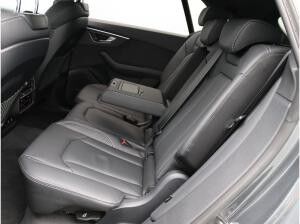 Audi Q8 S-Line 55 TFSI quattro S-tronic / Pano, 360°K