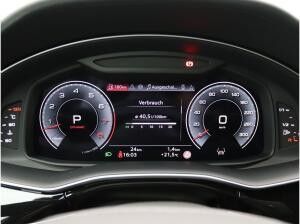 Audi Q8 S-Line 55 TFSI quattro S-tronic / Pano, 360°K