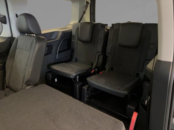 Volkswagen Caddy Maxi Dark Label 2.0 TDI SCR DSG AHK/Navi