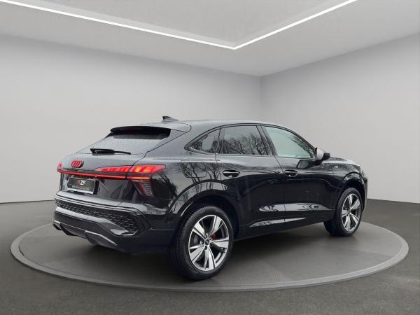 Audi Q3 Sportback TFSI S tronic+PANO+S LINE+LED