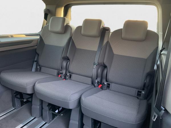 Volkswagen Multivan Life 2.0 TSI DSG 360° Navi HUD