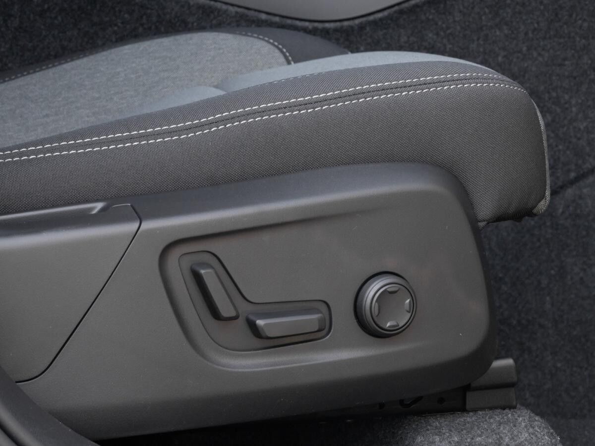 Volvo XC40 B3 Plus Black Edition