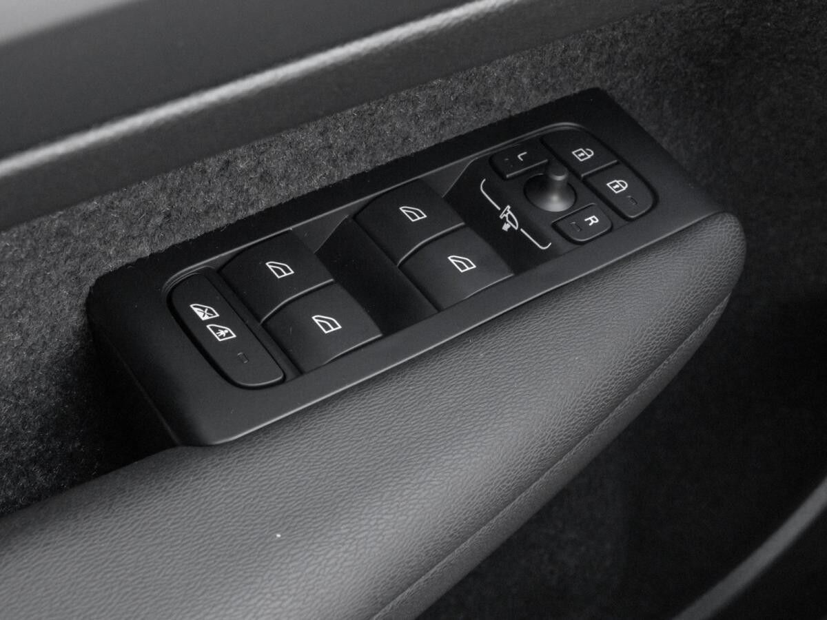 Volvo XC40 B3 Plus Black Edition