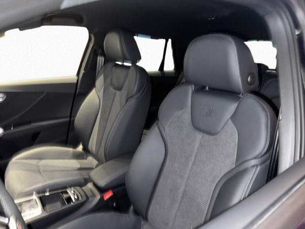 Audi Q2 35 TFSI S tr. *S LINE*MATRIX*NAVI*SOUNDSYSTEM