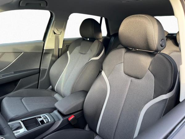 Audi Q2 35 TFSI S tronic *S LINE Competition*MATRIX*