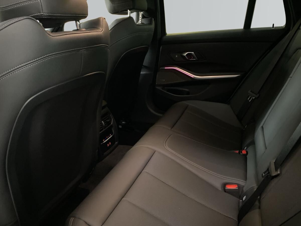 BMW 318 318i Touring 350? netto/mtl.*M Sportpaket*LC +*H/K*DAB*Tempomat*Paking Assist.*