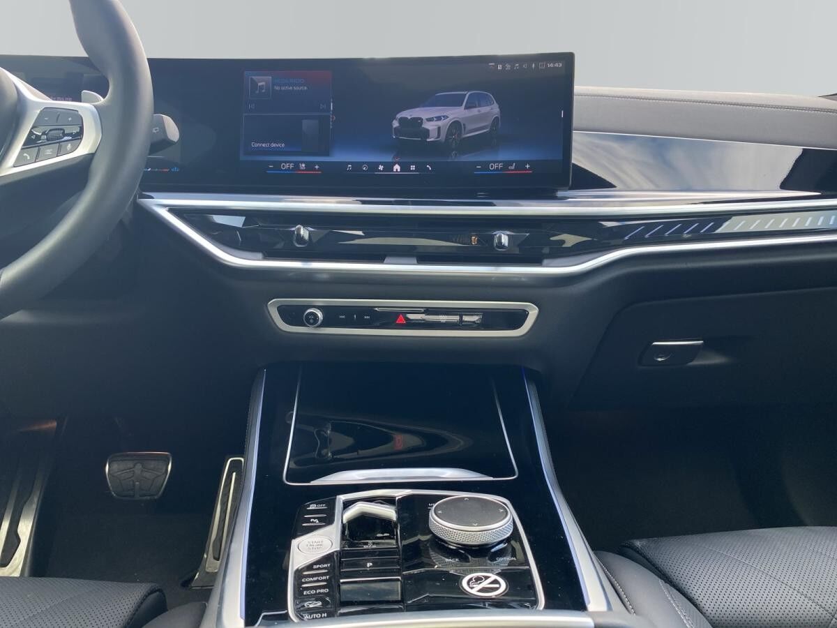 BMW X5 M60i xDrive 708? netto/mtl.*LC Prof.*HUD*H/K*DAB*AHK*Adapt.LED*SkyLounge*Adapt. M-Fahrw.*Driving+Par