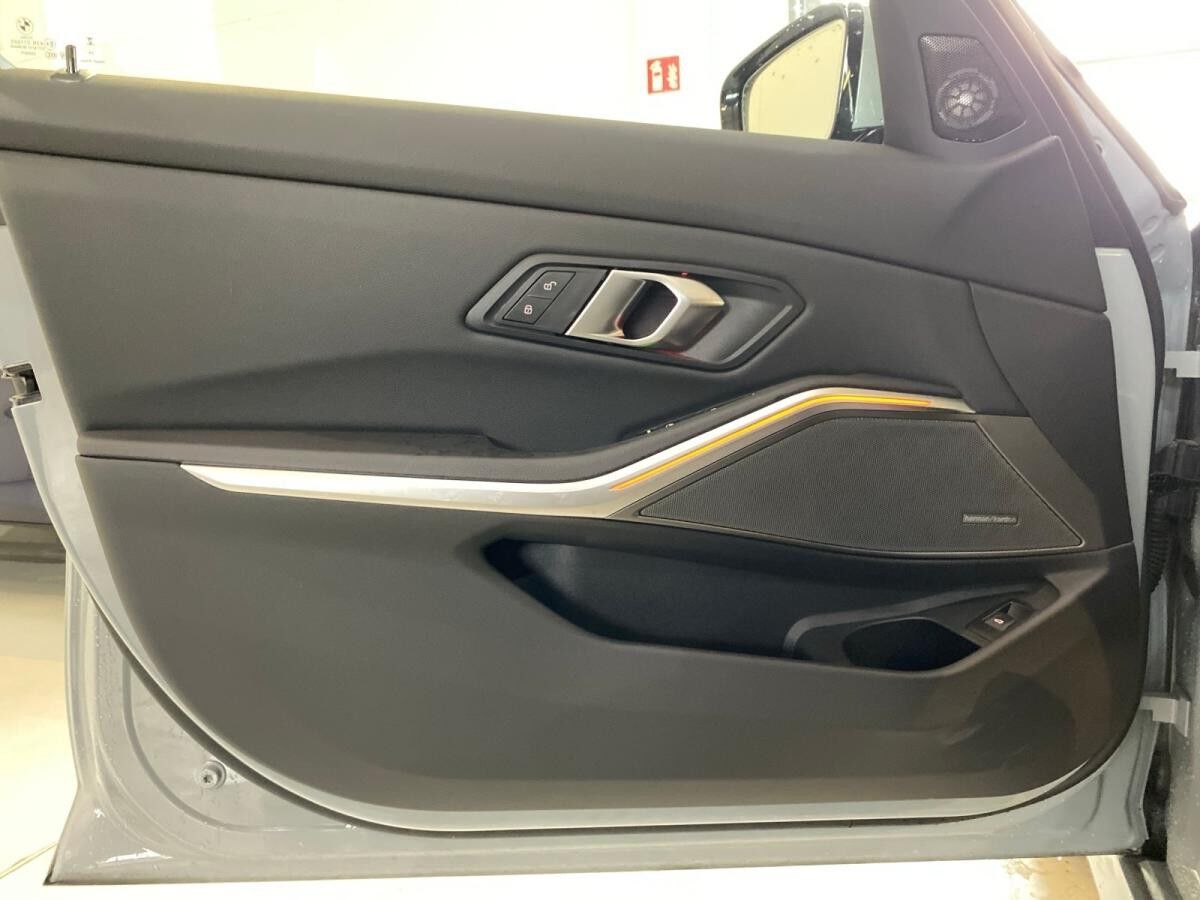 BMW 318 318i Touring 350? netto/mtl.*M Sportpaket*LC +*H/K*DAB*Tempomat*Paking Assist.*