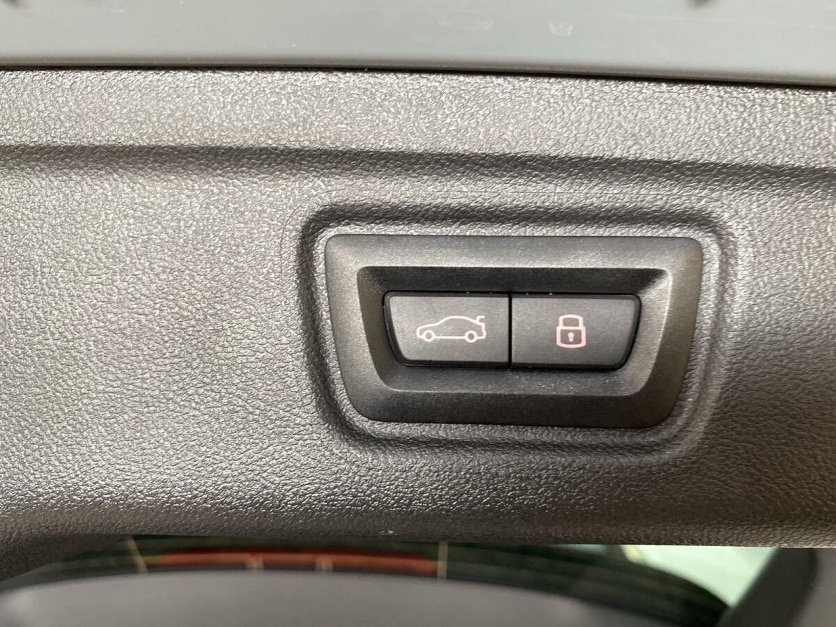 BMW 318 318i Touring 350? netto/mtl.*M Sportpaket*LC +*H/K*DAB*Tempomat*Paking Assist.*