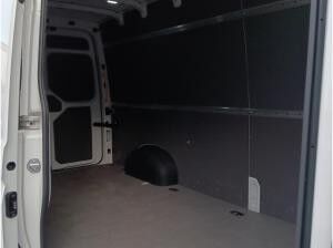 Volkswagen Crafter Kasten LANG Front Automatik